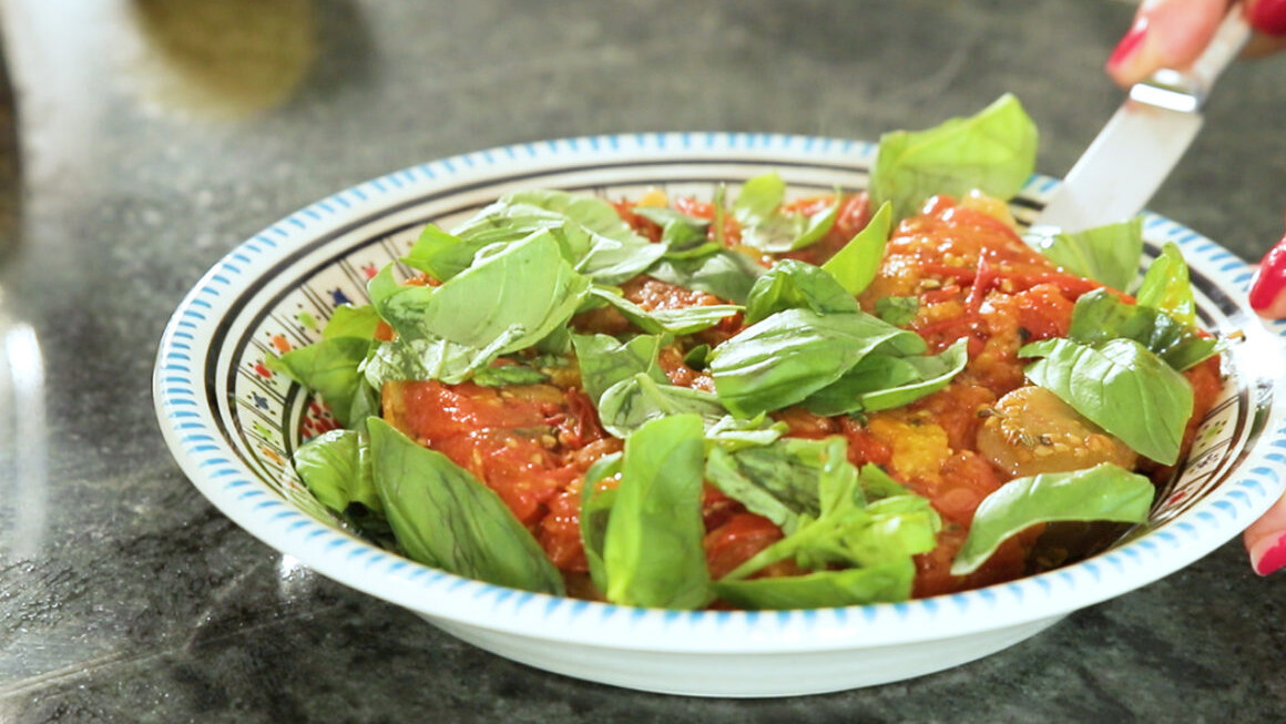 Upside down tomato tart